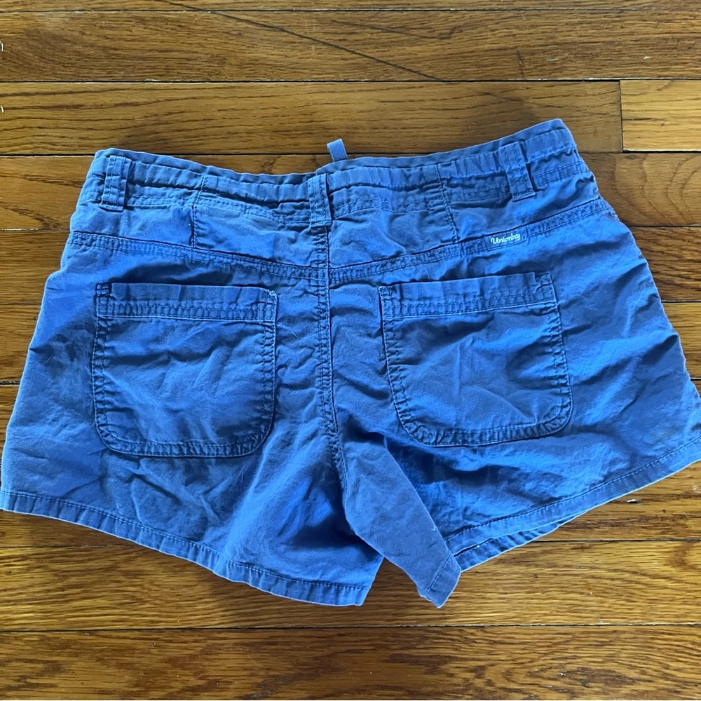 unique blue vintage union bay cargo style 100% cotton shorts